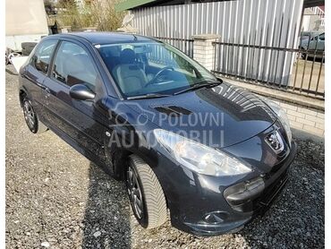 Peugeot 206 plus 1.1B 130 h.k.m