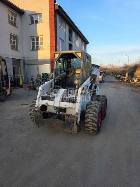 Bobcat A220