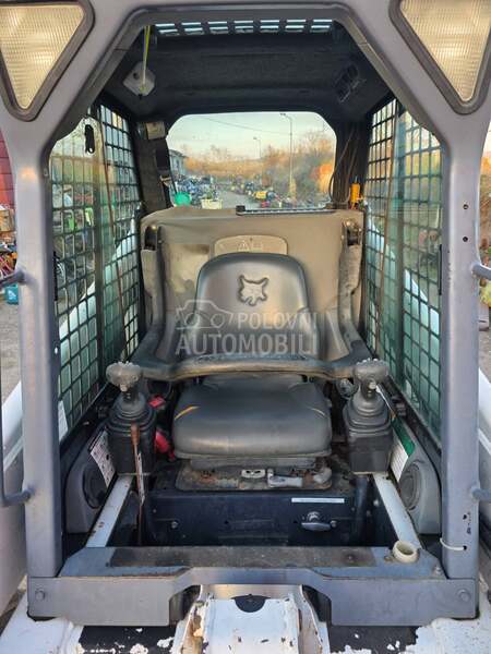 Bobcat A220