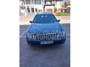 Mercedes Benz E 220 