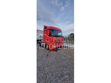 Mercedes Benz 1845 komplet