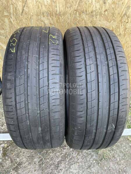 Dunlop 225/50 R18 Letnja