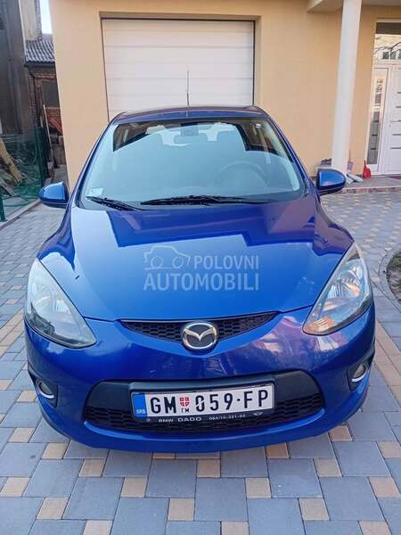Mazda 2 