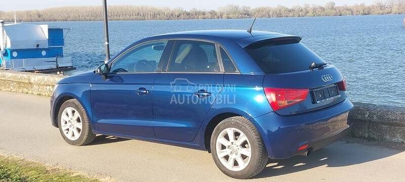 Audi A1 1.6 TDI ATTRACTION