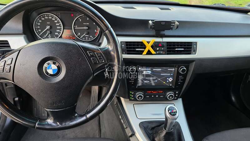 BMW 320 D X-DRIVE NAVl