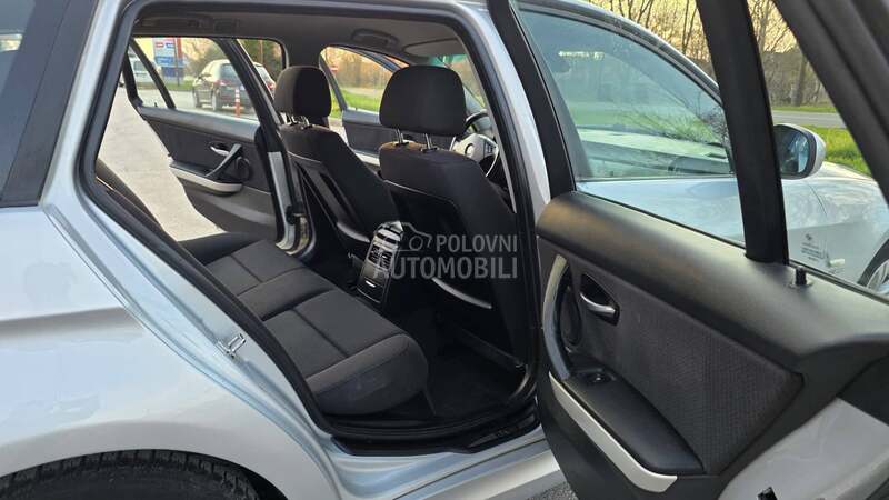 BMW 320 D X-DRIVE NAVl