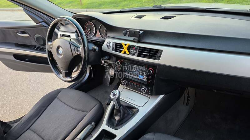 BMW 320 D X-DRIVE NAVl