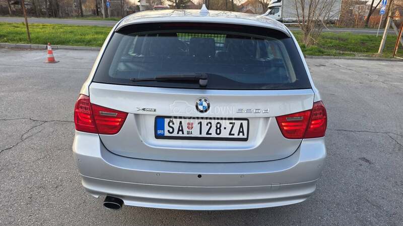 BMW 320 D X-DRIVE NAVl