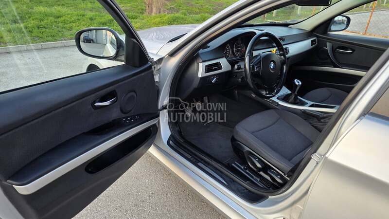 BMW 320 D X-DRIVE NAVl