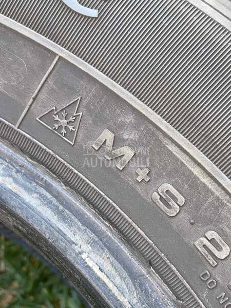 Fulda 215/65 R16 Zimska