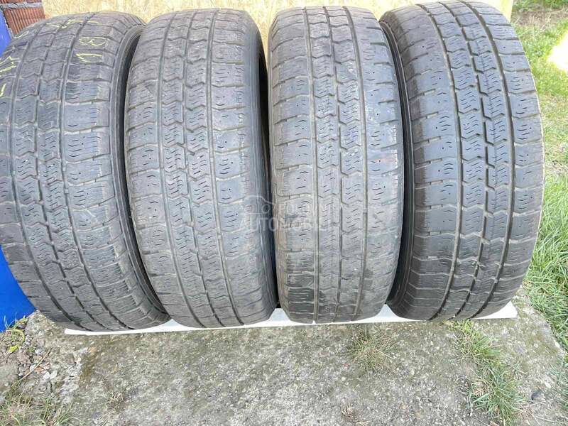 Fulda 215/65 R16 Zimska