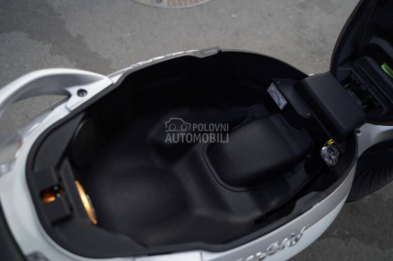 Piaggio Beverly 300 300ie