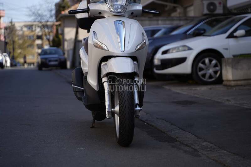 Piaggio Beverly 300 300ie