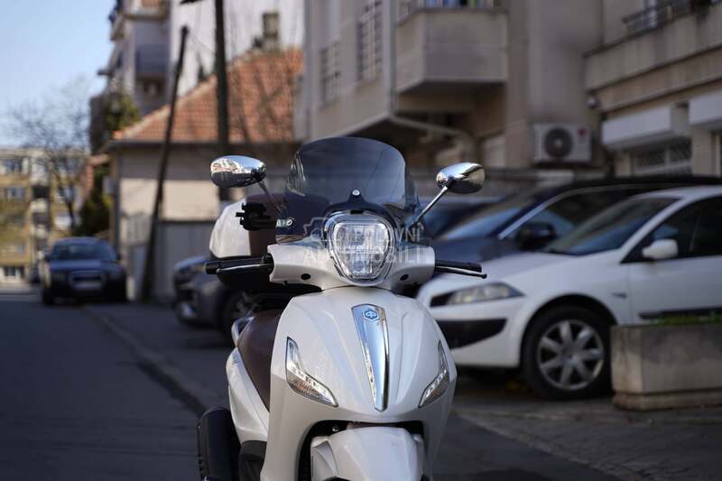 Piaggio Beverly 300 300ie