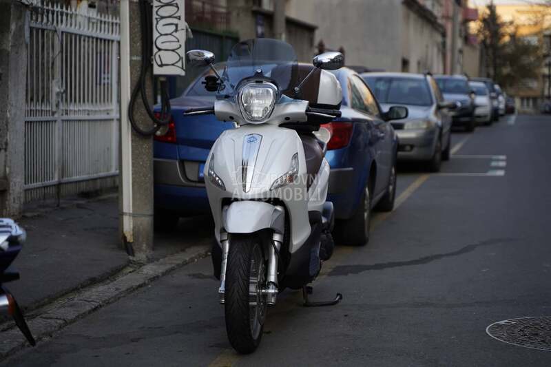 Piaggio Beverly 300 300ie