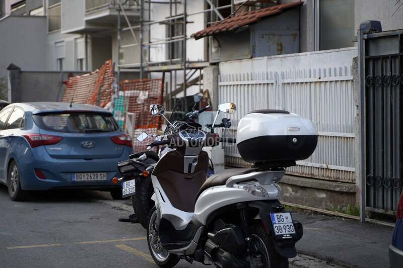 Piaggio Beverly 300 300ie