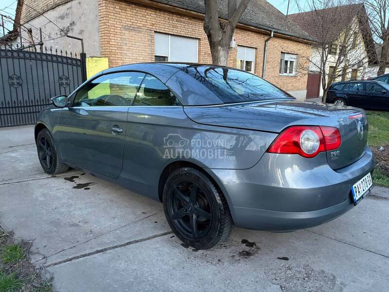 Volkswagen EOS 