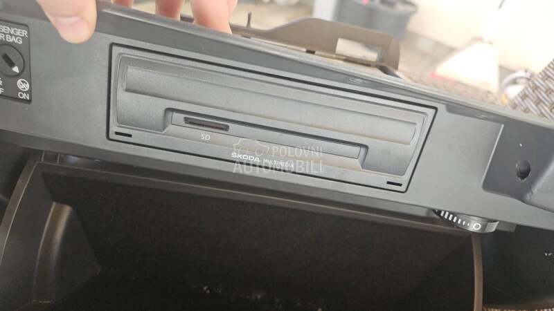 Multimedija  Superb 3v