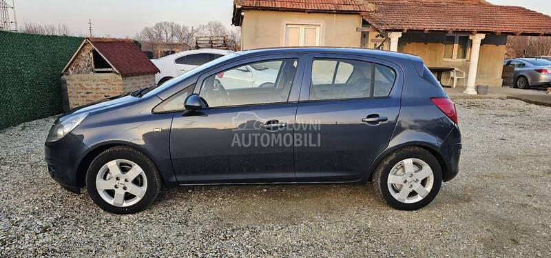 Opel Corsa D 1.0 LPG