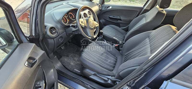 Opel Corsa D 1.0 LPG