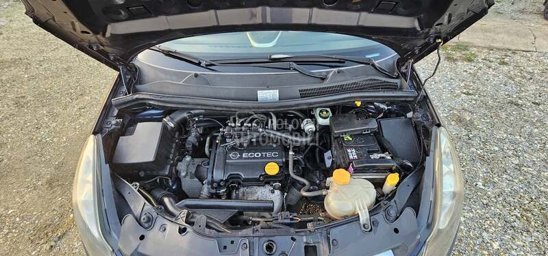 Opel Corsa D 1.0 LPG