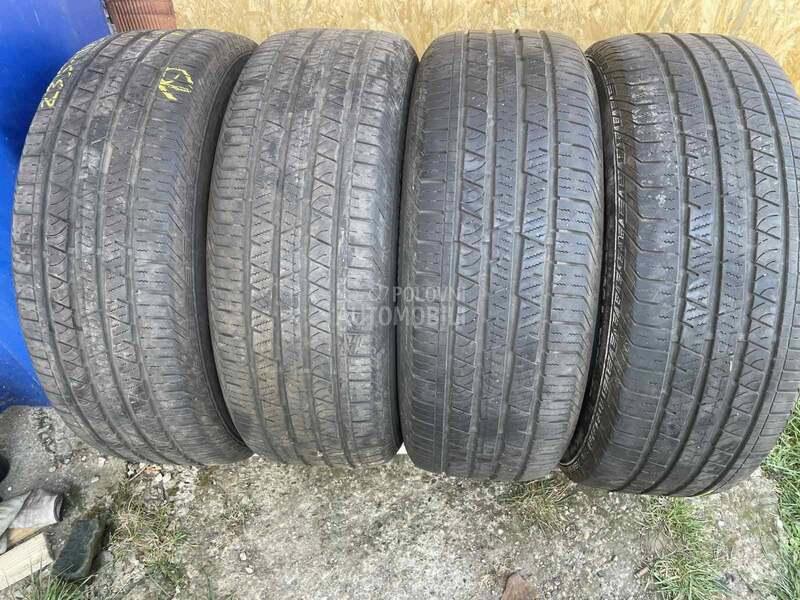 Continental 235/65 R17 Sve sezone