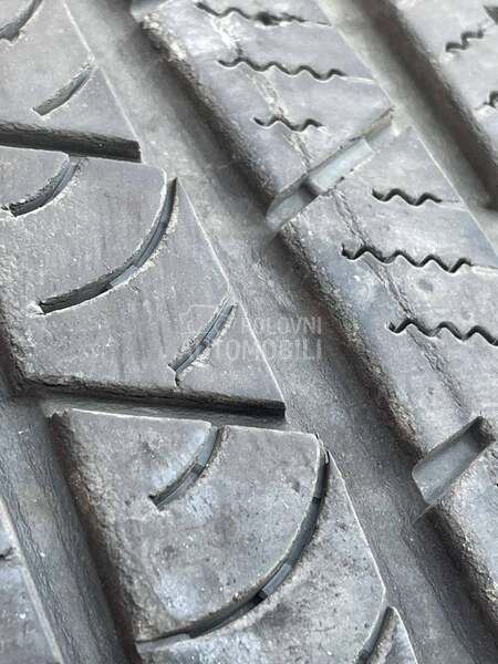 Continental 235/65 R17 Sve sezone