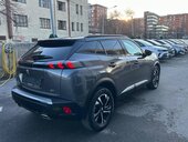 Peugeot 2008 1.2 B GT line