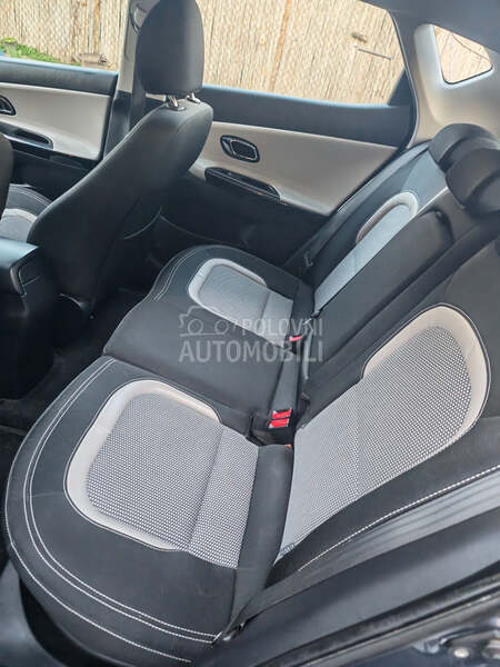 Kia cee`d 1.6 CRDI
