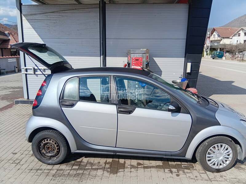 Smart ForFour 