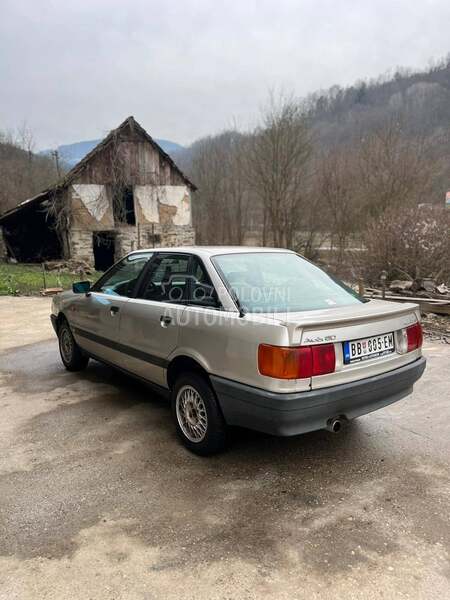 Audi 80 