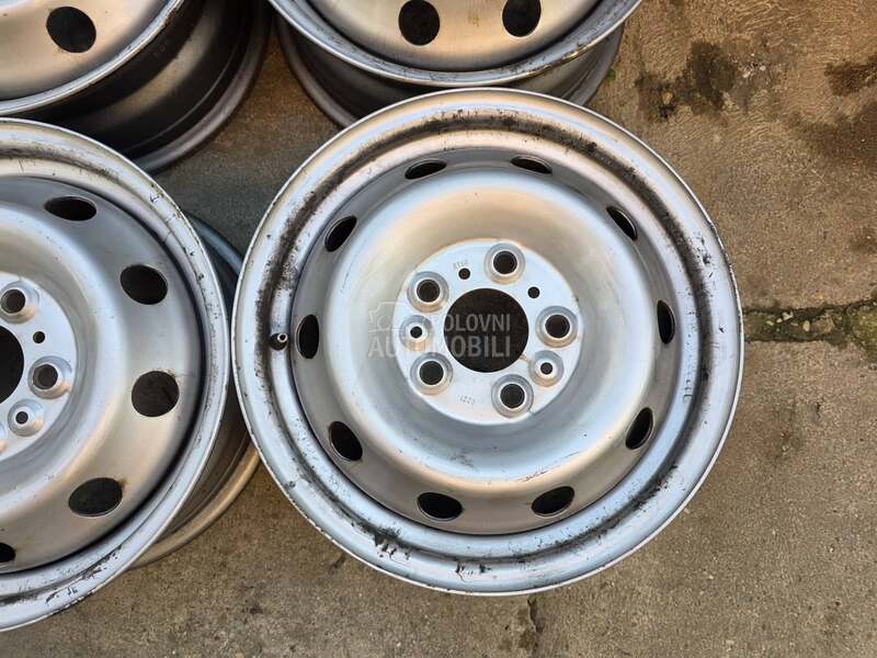 Čelične felne  15" 5 x 118
