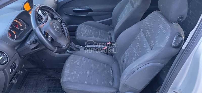 Opel Corsa D 