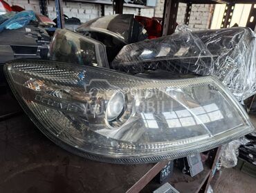 desni far octavia za Škoda Octavia od 2009. do 2013. god.