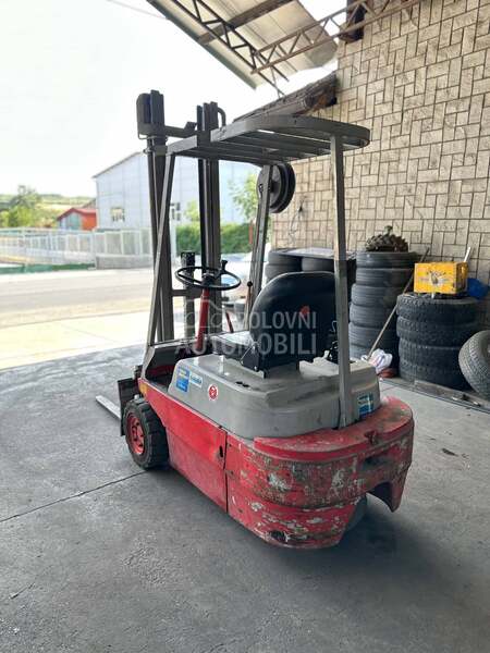 Linde E15