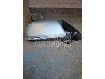 Desni retrovizor za Škoda Octavia od 2009. do 2013. god.