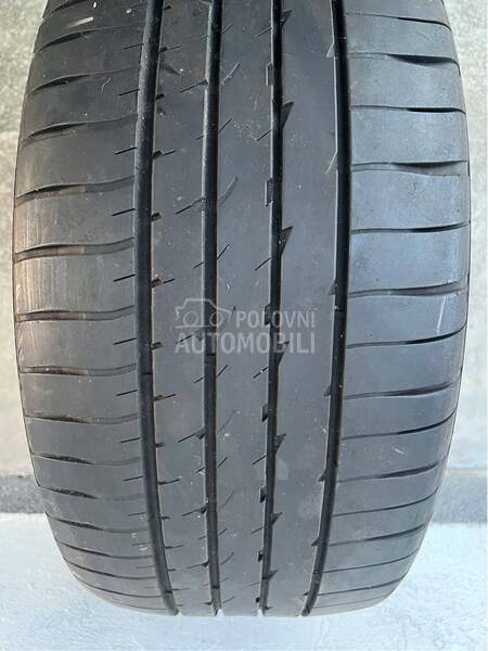 Goodyear 285/35 R22 Letnja