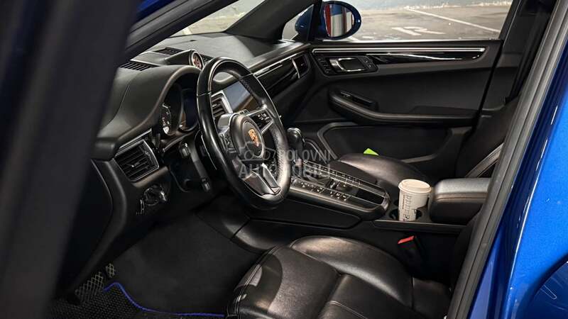 Porsche Macan 2.0