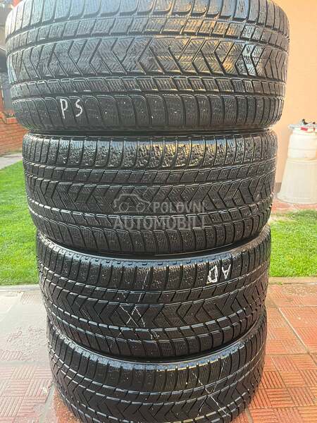 Pirelli 285/40 R22 Sve sezone