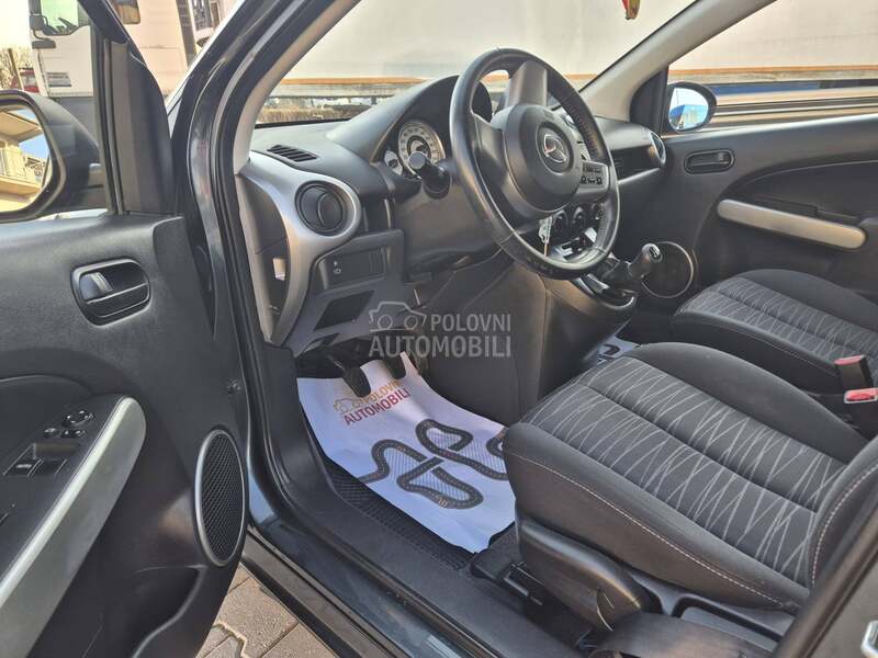 Mazda 2 1.3