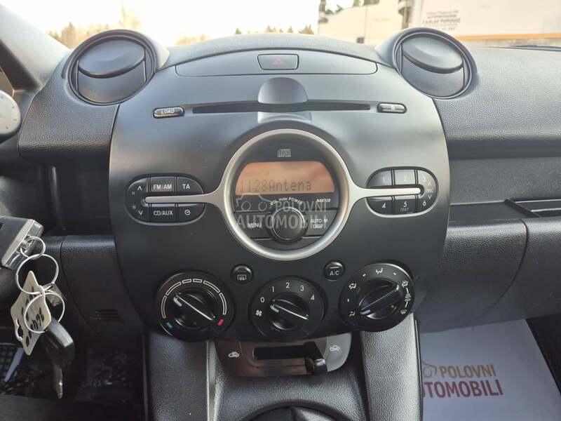 Mazda 2 1.3