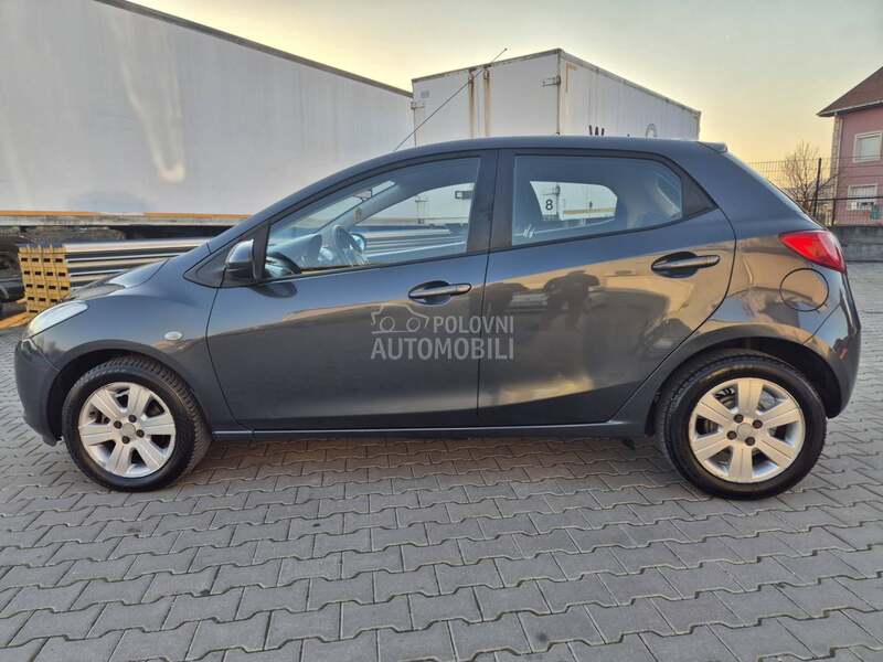 Mazda 2 1.3.