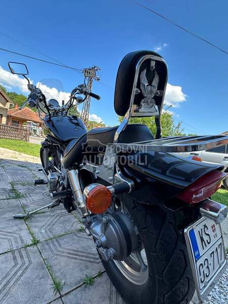 Honda shadow 1100