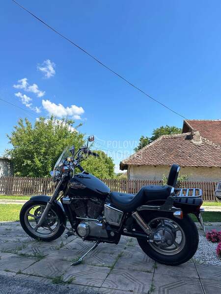 Honda shadow 1100