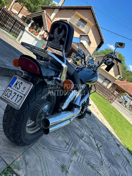 Honda shadow 1100