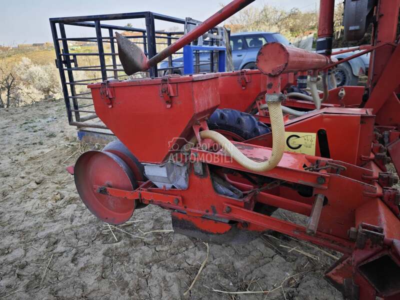 Becker Pneumatska sejalica