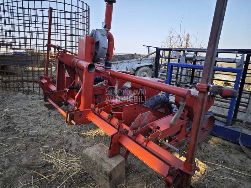 Becker Pneumatska sejalica