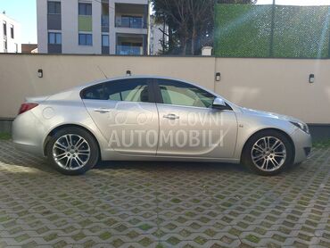 Opel Insignia 2.0 turbo