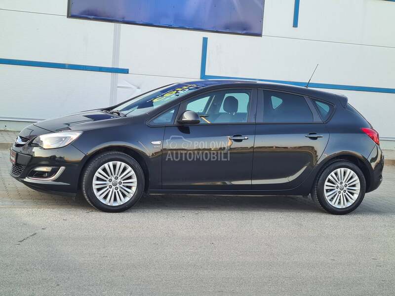 Opel Astra J 1.7cdti ACTIVE