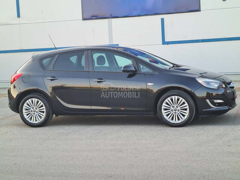 Opel Astra J 1.7cdti ACTIVE